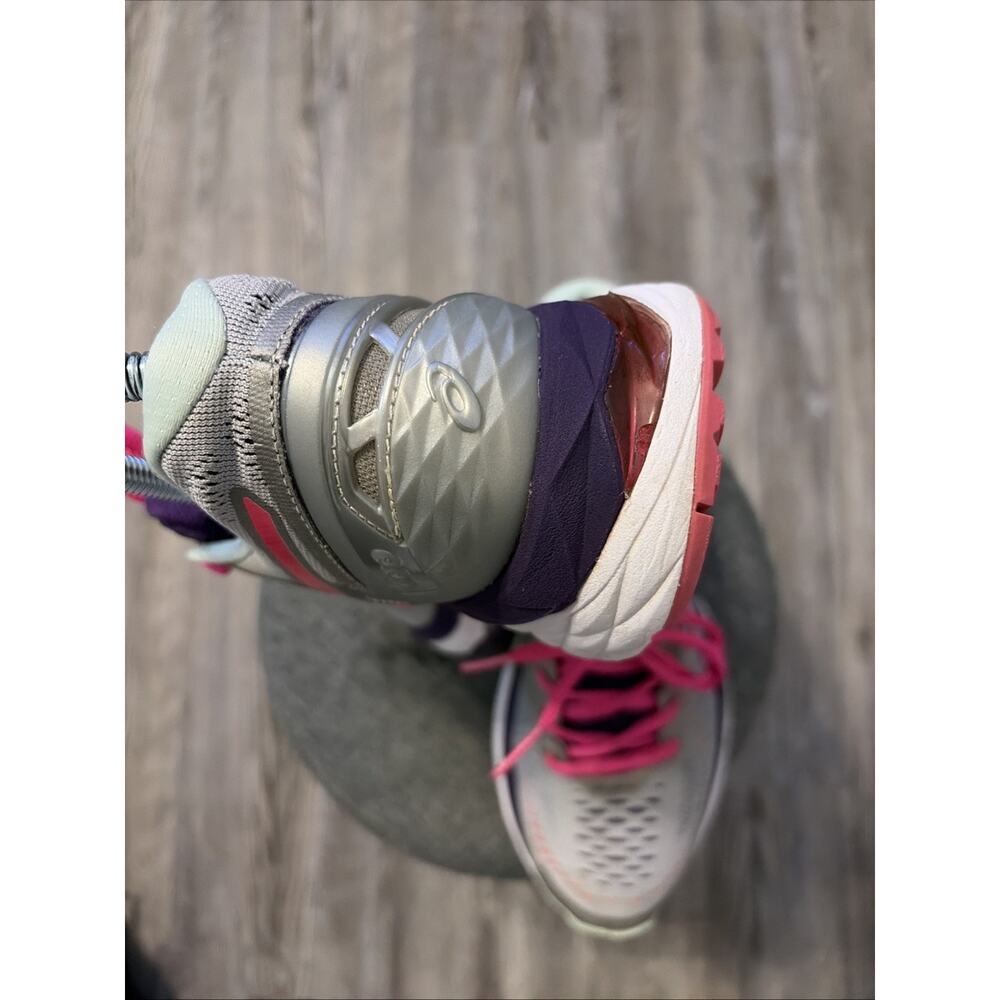 ASICS Gel DS Trainer 22 Women’s Size 7 Gray Pink Running Shoes Lightweight - Picture 4 of 11